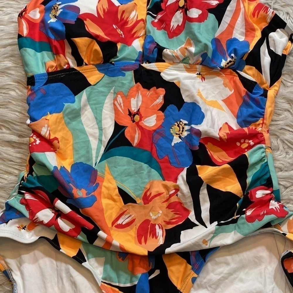NWT Anne Cole High Neck Keyhole Floral One Piece Swimsuit sz 14